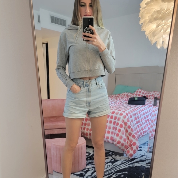 Divided H&M "Exhale the past Inhale the future"Grey Yoga Hooded Crop Sweatshirt - Picture 3 of 8